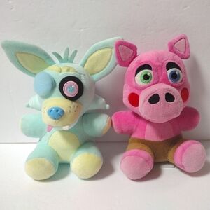 Funko Five Nights At Freddy's Pigpatch & Spring Colorway Foxy Plush Stuffed Toy